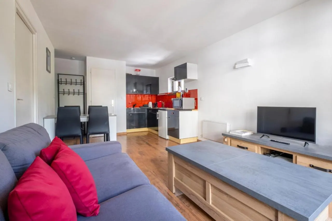 Apartment Modern Apt With Balcony In The Center Of Chamonix France